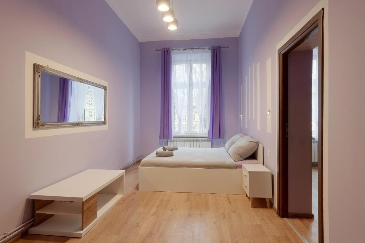 70S Guest Room Krakau Buitenkant foto
