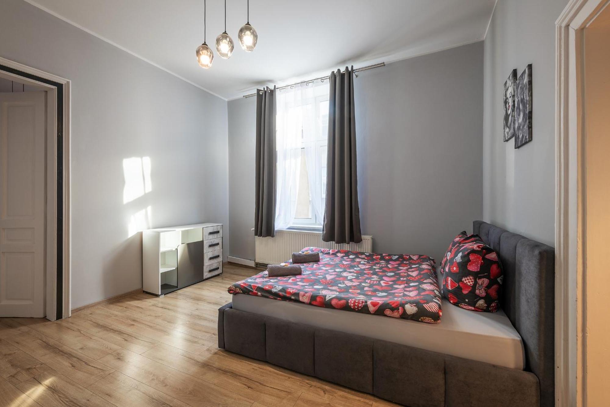 70S Guest Room Krakau Buitenkant foto