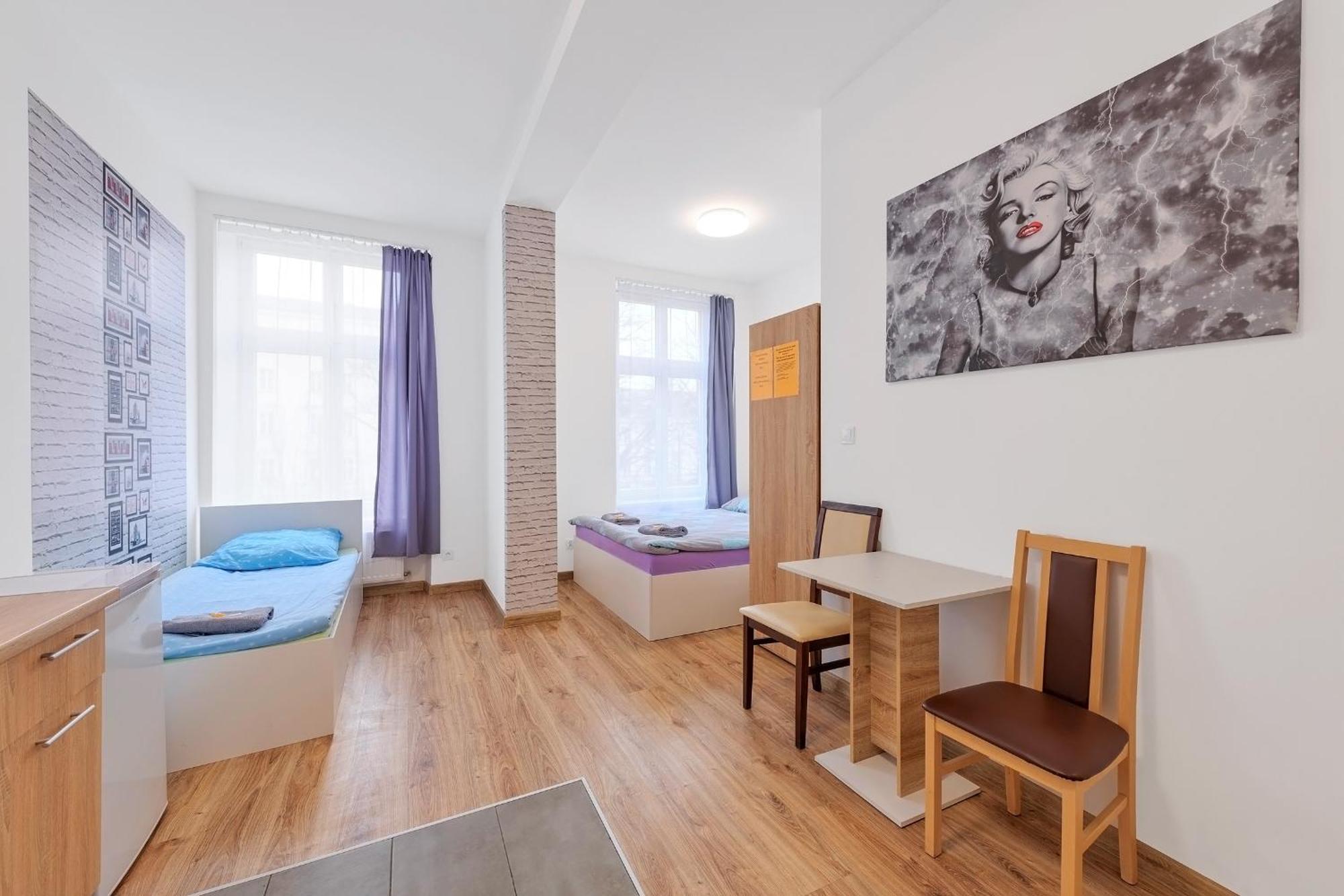 70S Guest Room Krakau Buitenkant foto